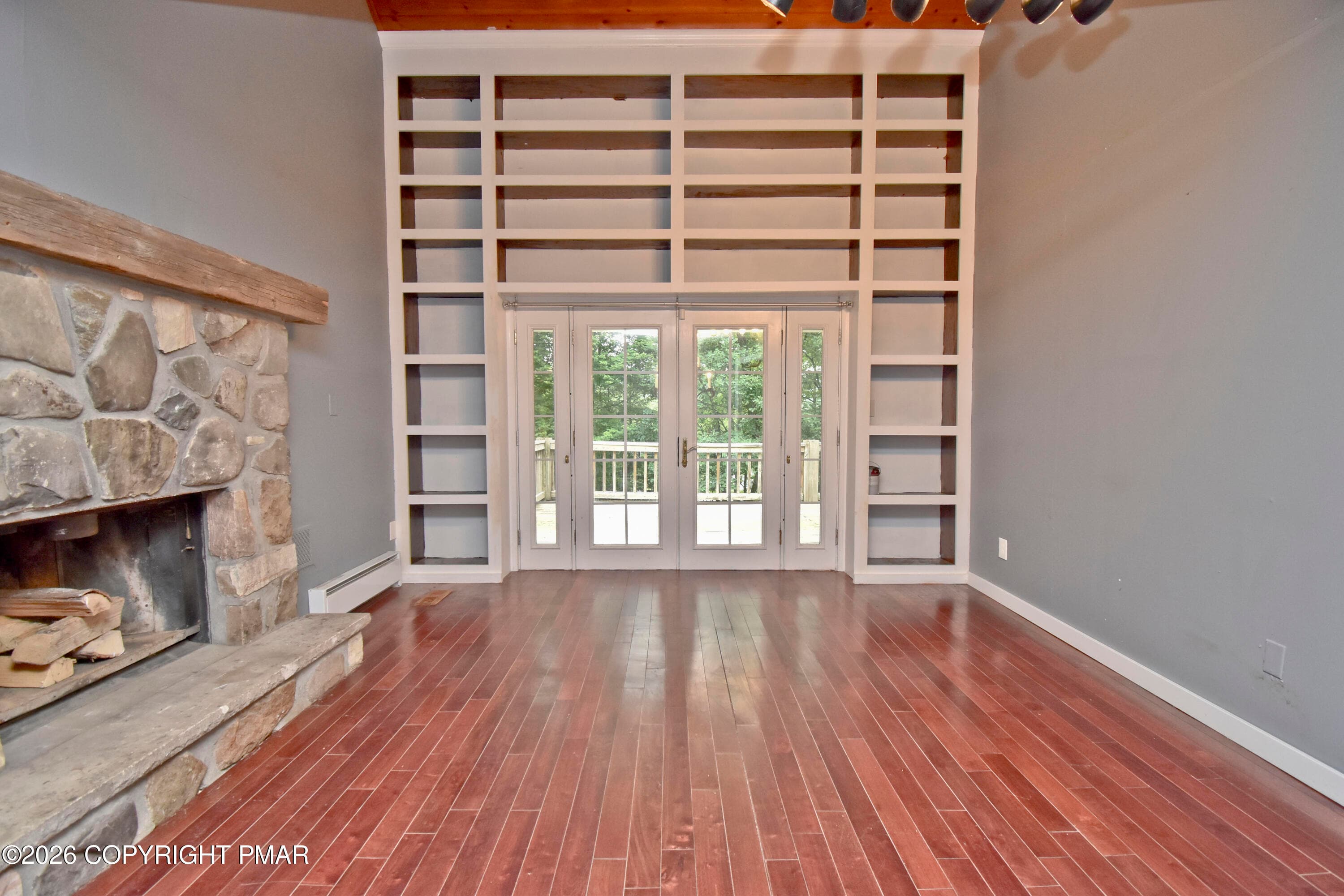 4 Family Room (2) - 112 Candy Court, Stroudsburg, PA 18360, Stroudsburg
