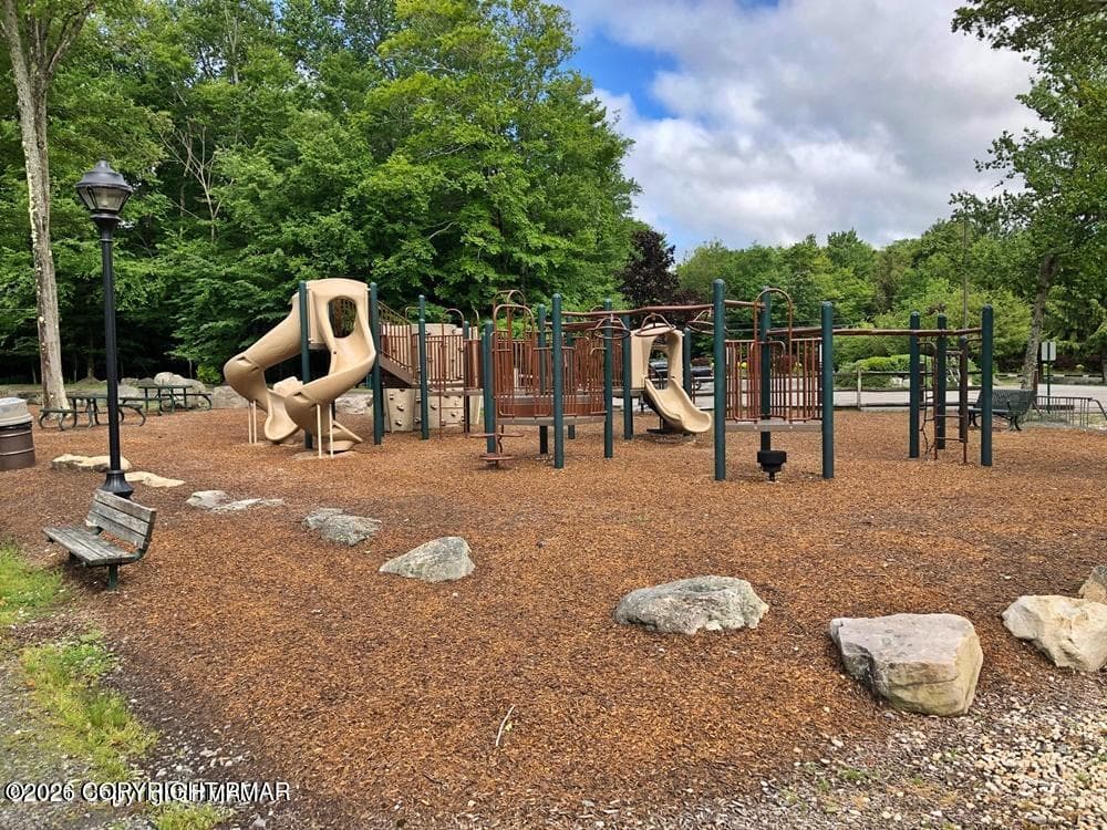 bblPlayground - 132 Delbert Drive, Covington Township, PA 18424, Covington Township