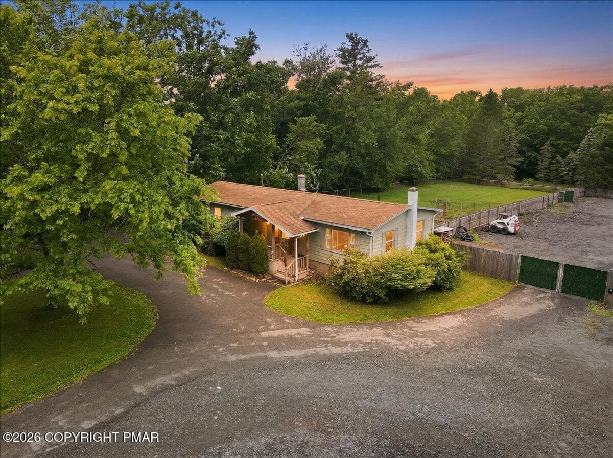 Dusk View - 2573 Pennsylvania 903, Albrightsville, PA 18210, Albrightsville