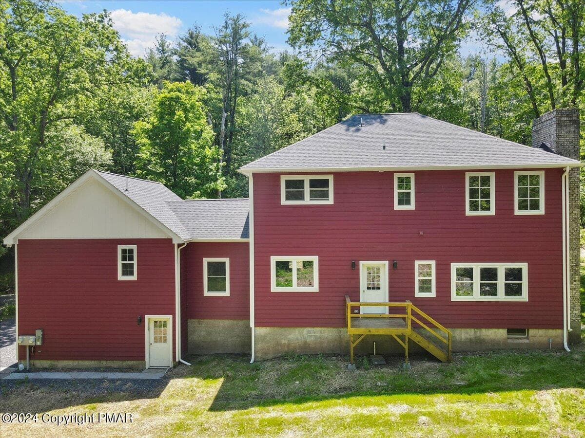 Rear Of Home - 333 Merwinsburg Road, Effort, PA 18330, Effort