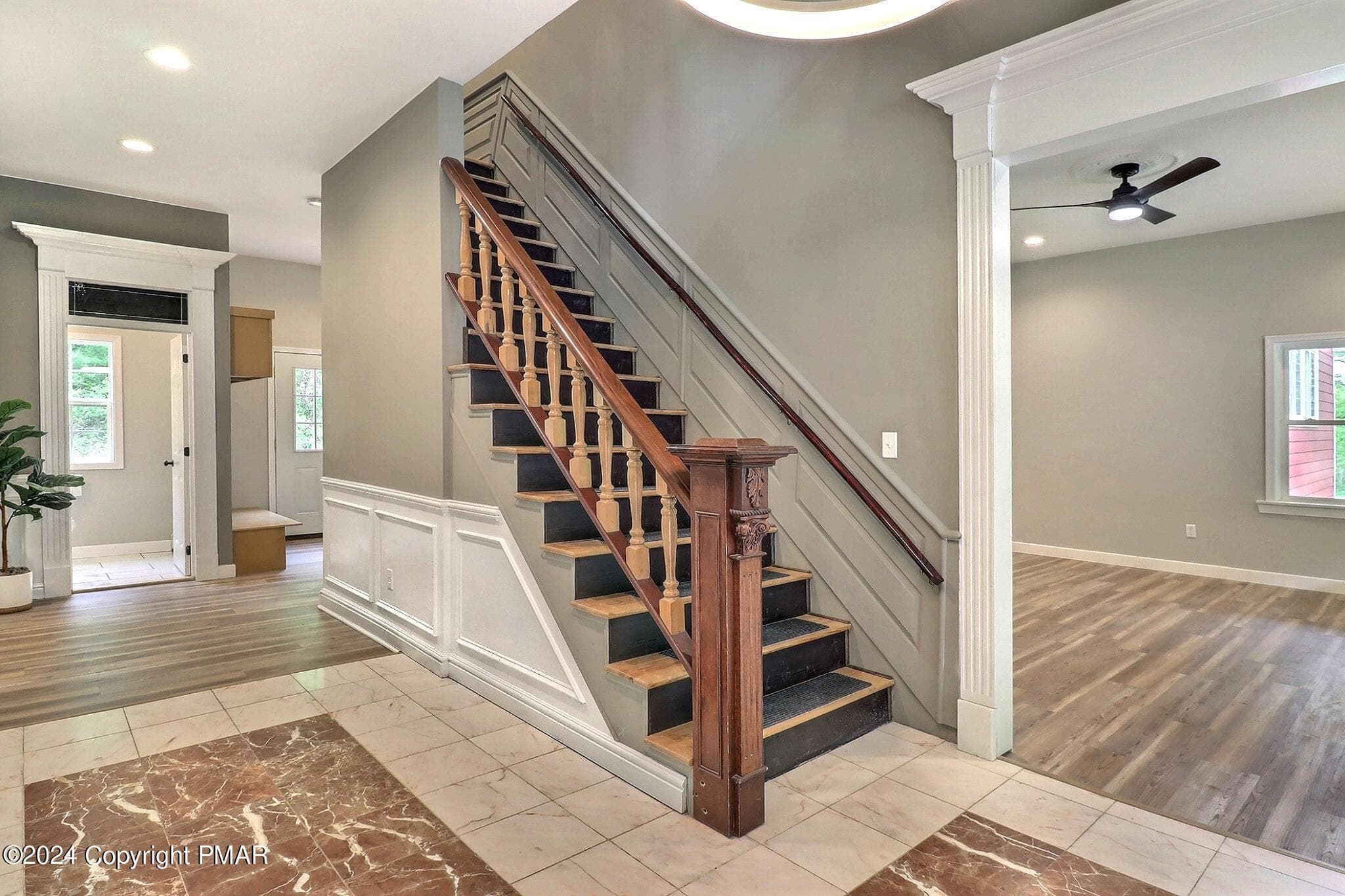 Foyer - 333 Merwinsburg Road, Effort, PA 18330, Effort
