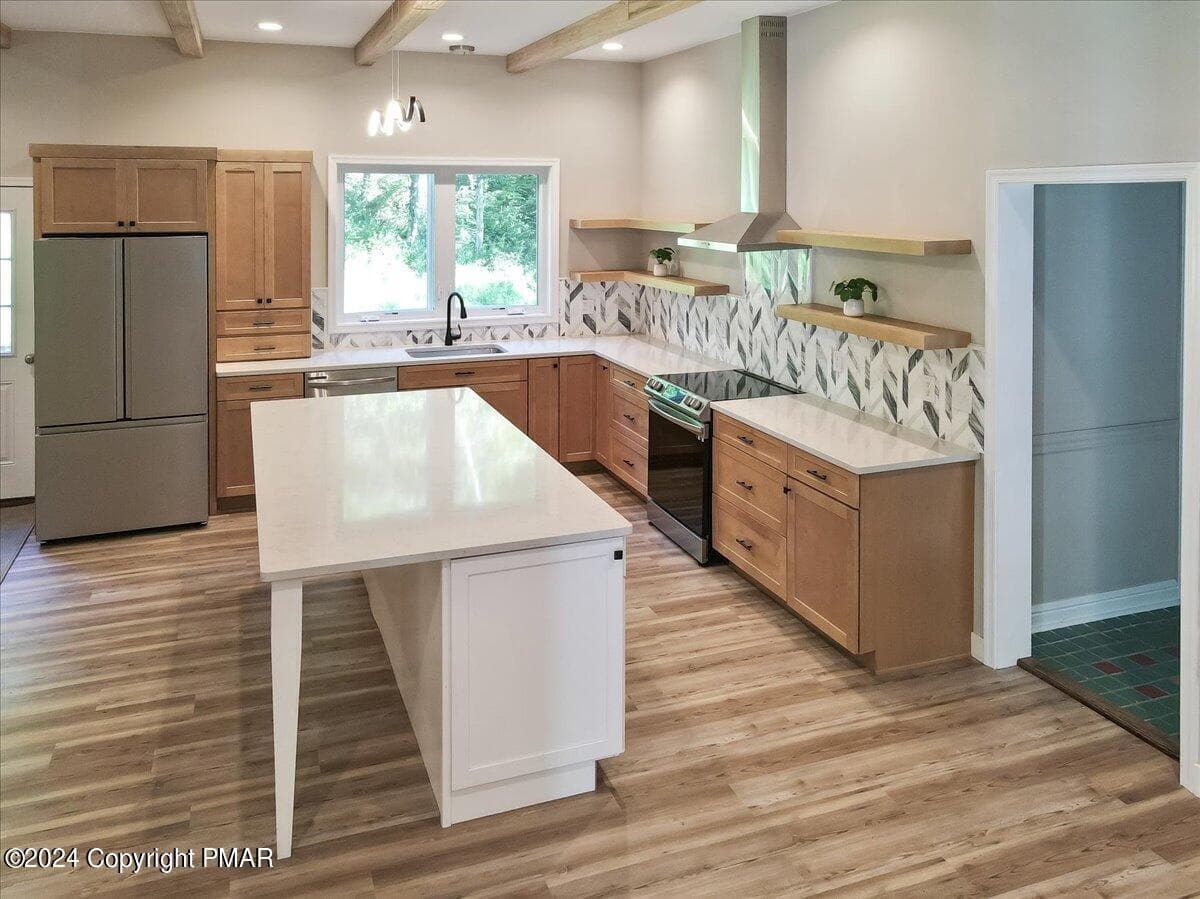 New Photo - Kitchen - 333 Merwinsburg Road, Effort, PA 18330, Effort