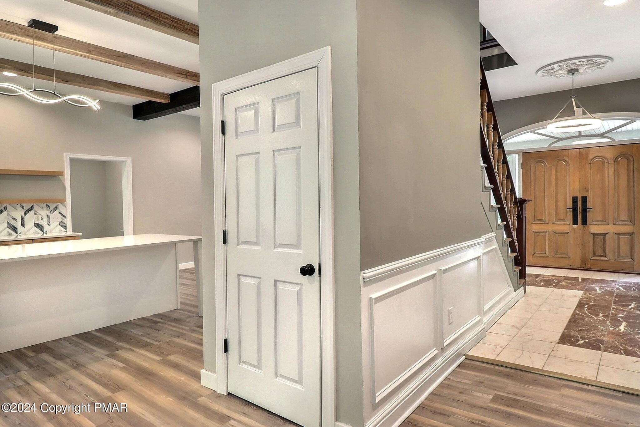 Kitchen & Foyer - 333 Merwinsburg Road, Effort, PA 18330, Effort