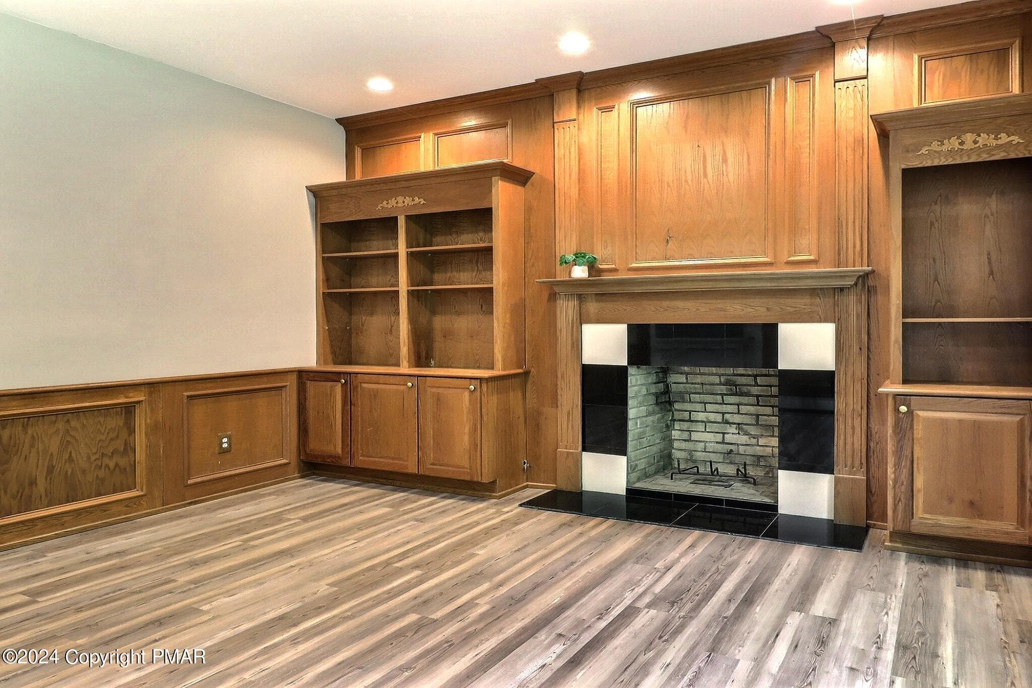 Family Room - 333 Merwinsburg Road, Effort, PA 18330, Effort