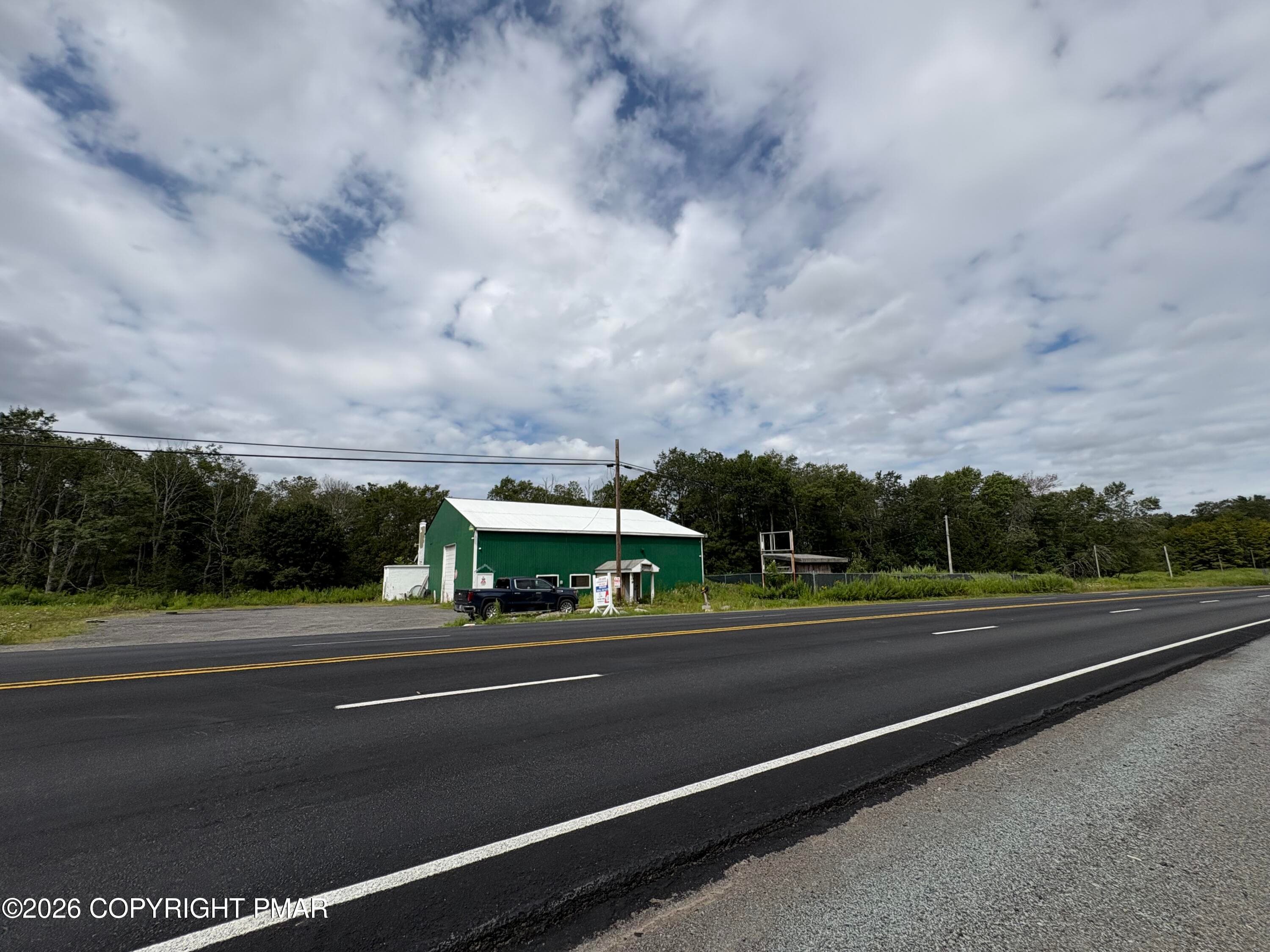 109 Drinker Turnpike Sr 435 Turnpike, Clifton Township, PA 18424