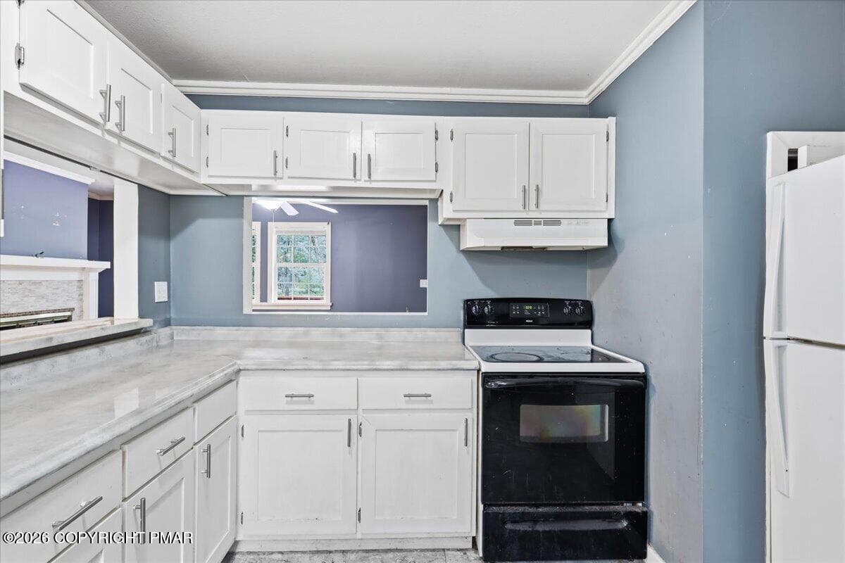 Kitchen - 337 Oak Hill Road, Hawley, PA 18428, Hawley