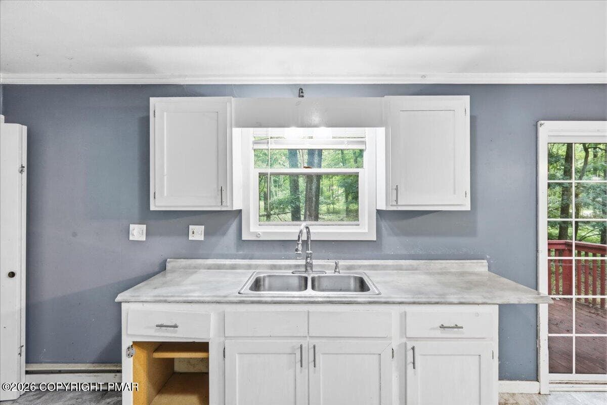 Kitchen - 337 Oak Hill Road, Hawley, PA 18428, Hawley