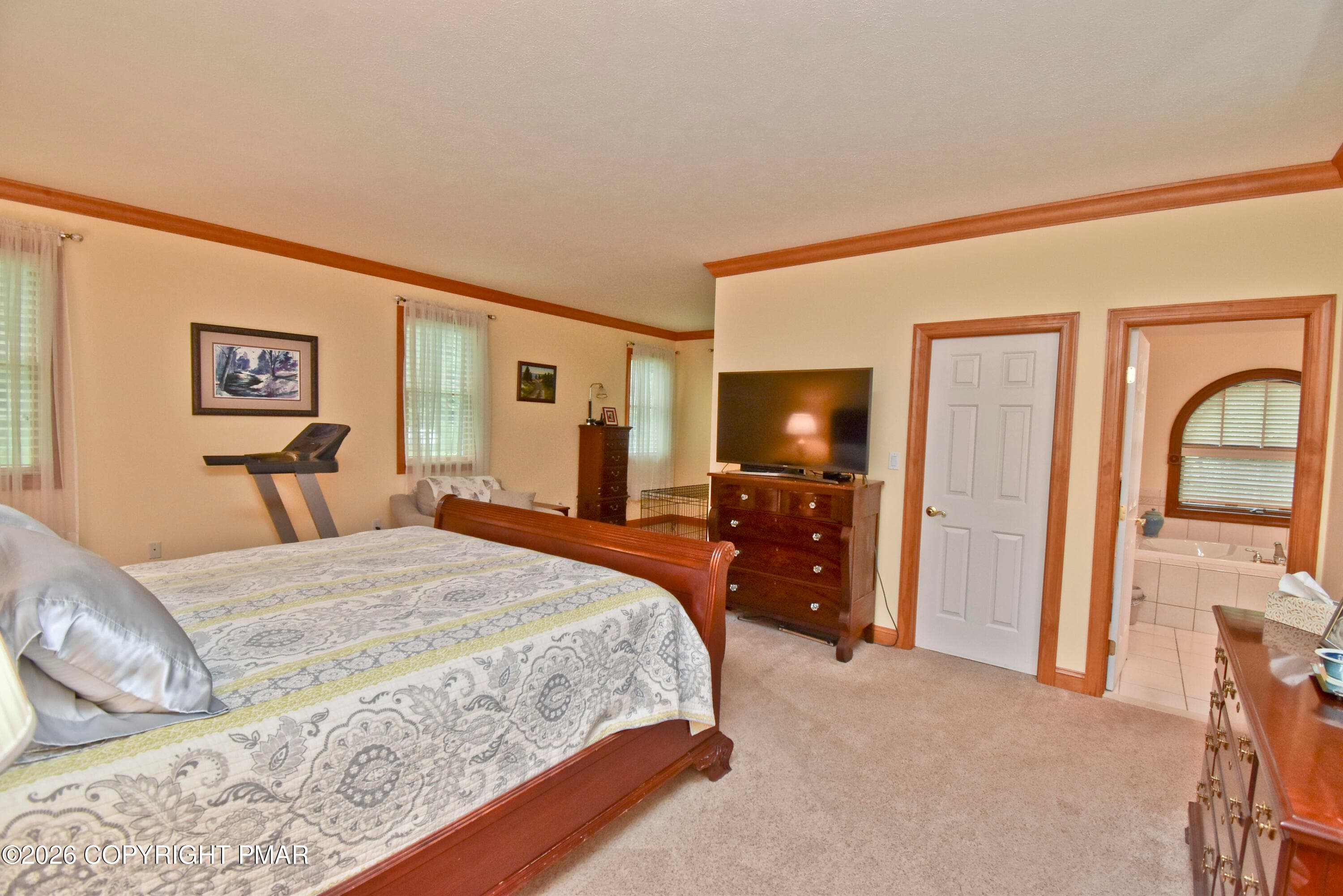 6 Primary (1) - 326 Sunset Avenue, Pocono Manor, PA 18349, Pocono Manor