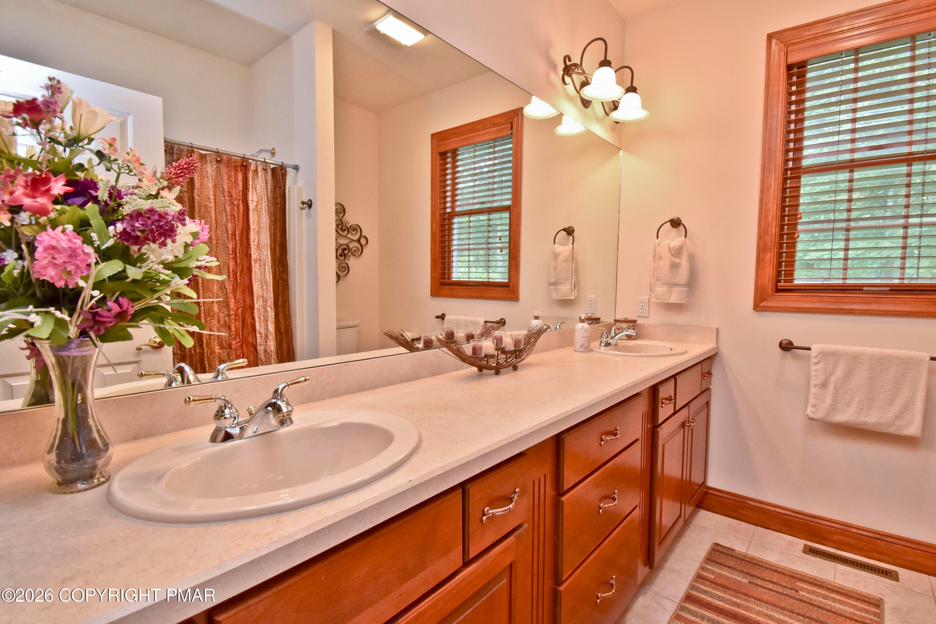 8 Bath (2) - 326 Sunset Avenue, Pocono Manor, PA 18349, Pocono Manor
