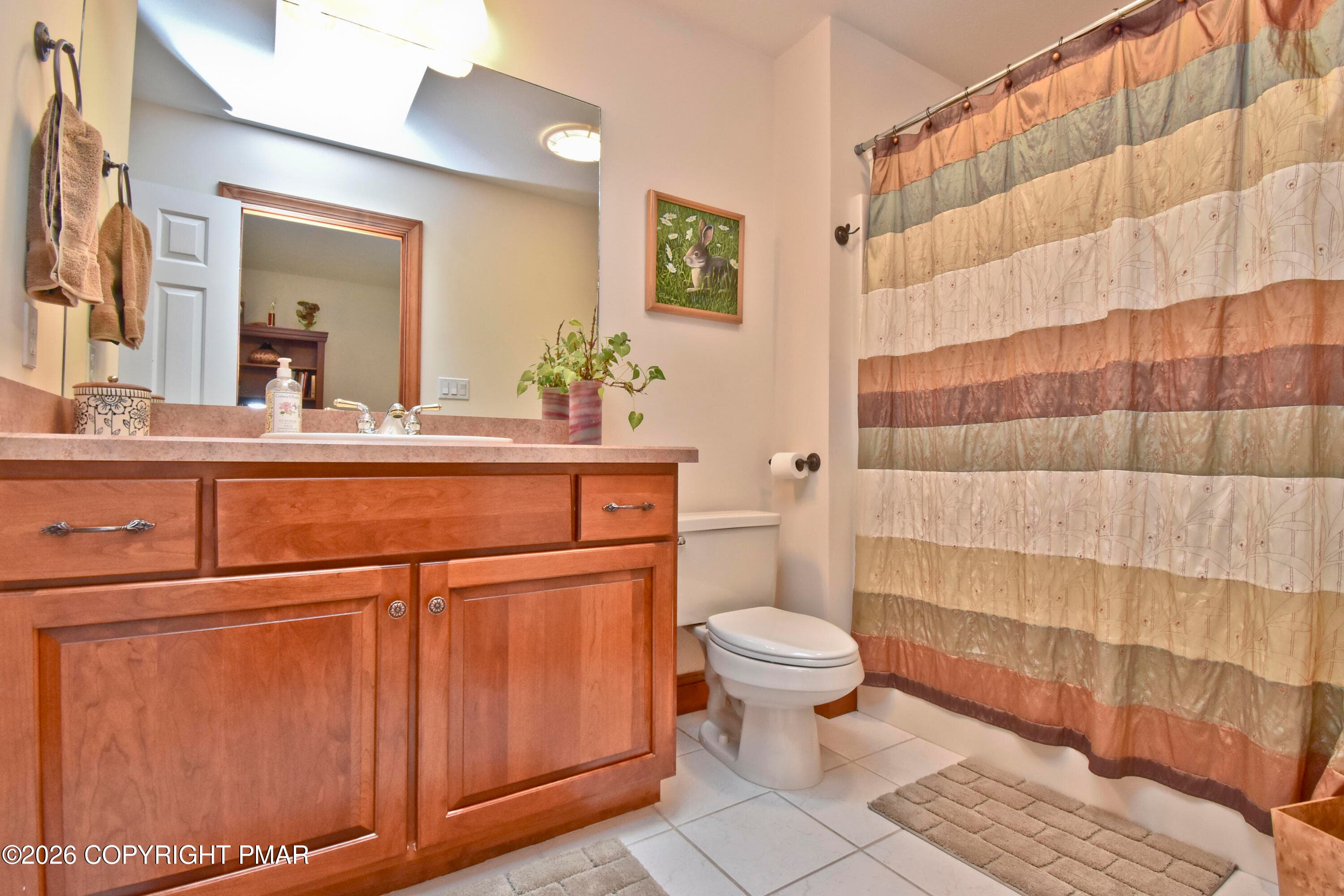13 Bath - 326 Sunset Avenue, Pocono Manor, PA 18349, Pocono Manor