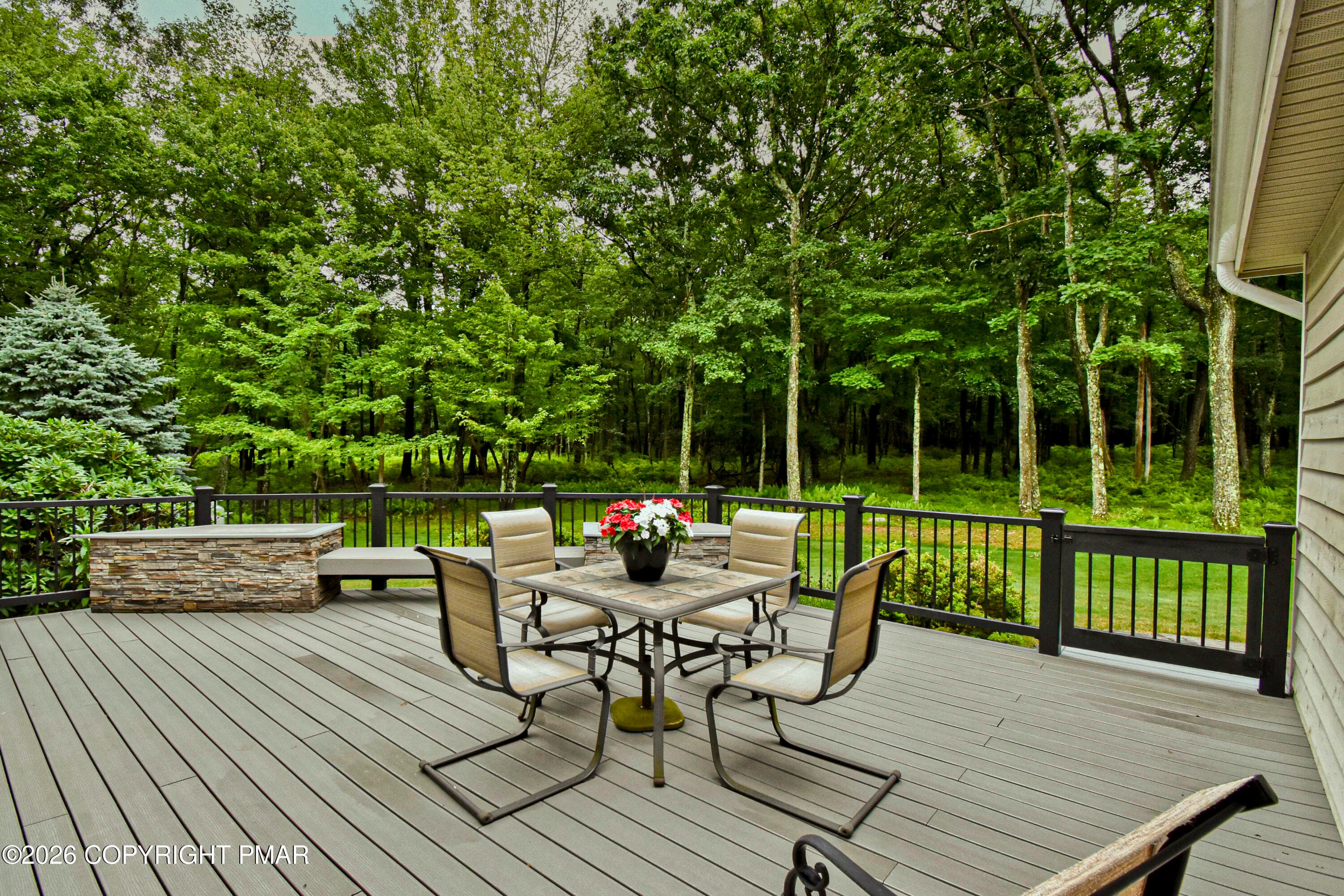 14 Deck (2) - 326 Sunset Avenue, Pocono Manor, PA 18349, Pocono Manor