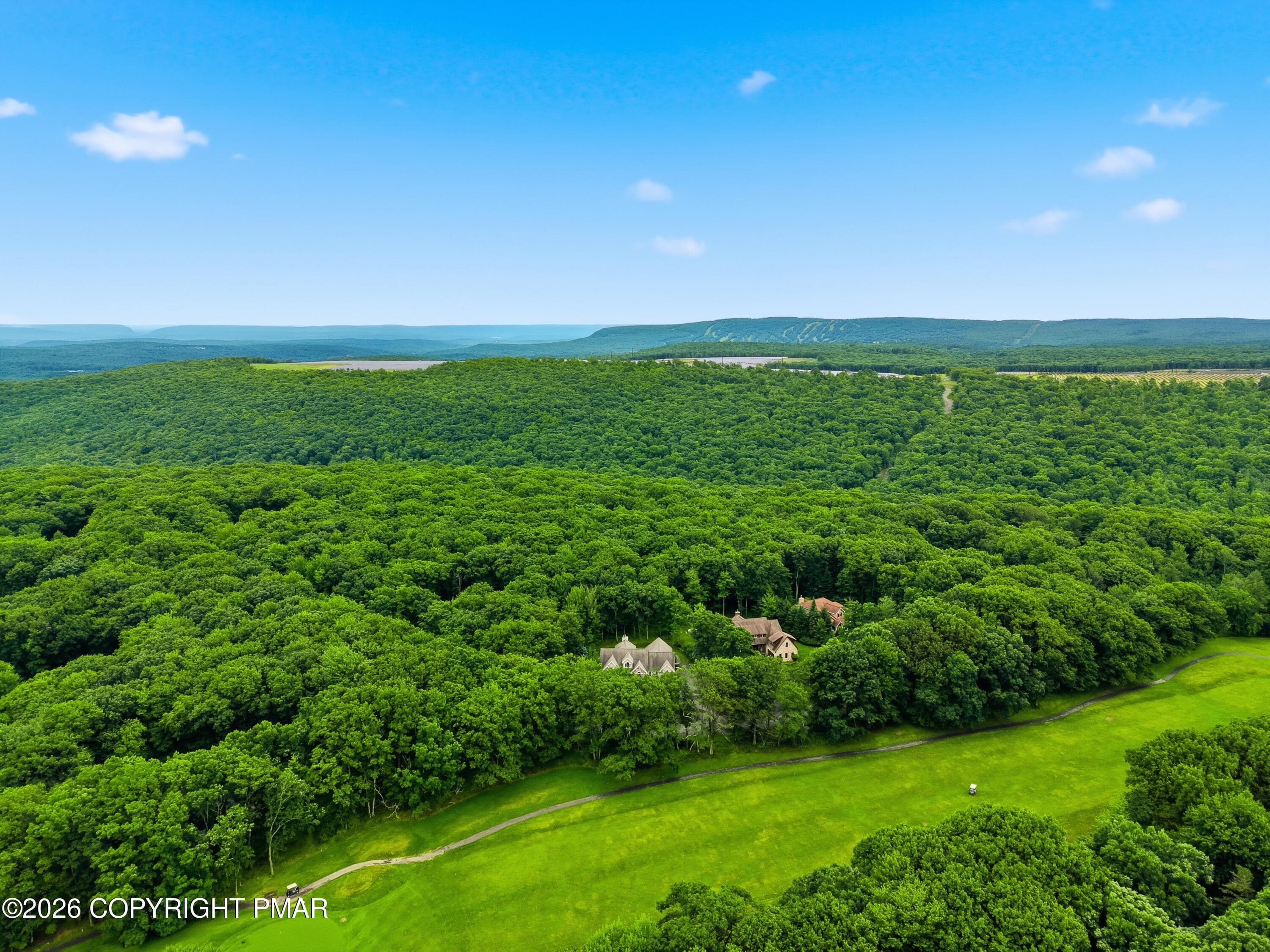 Drone (12) - 326 Sunset Avenue, Pocono Manor, PA 18349, Pocono Manor