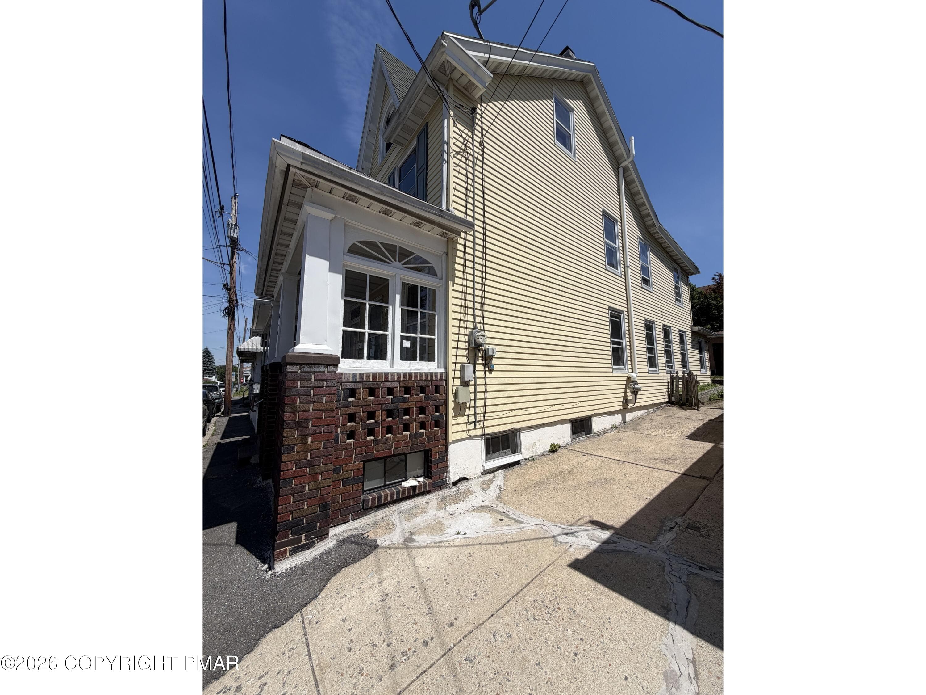 10 - 230 W Early Avenue, Coaldale, PA 18218, Coaldale