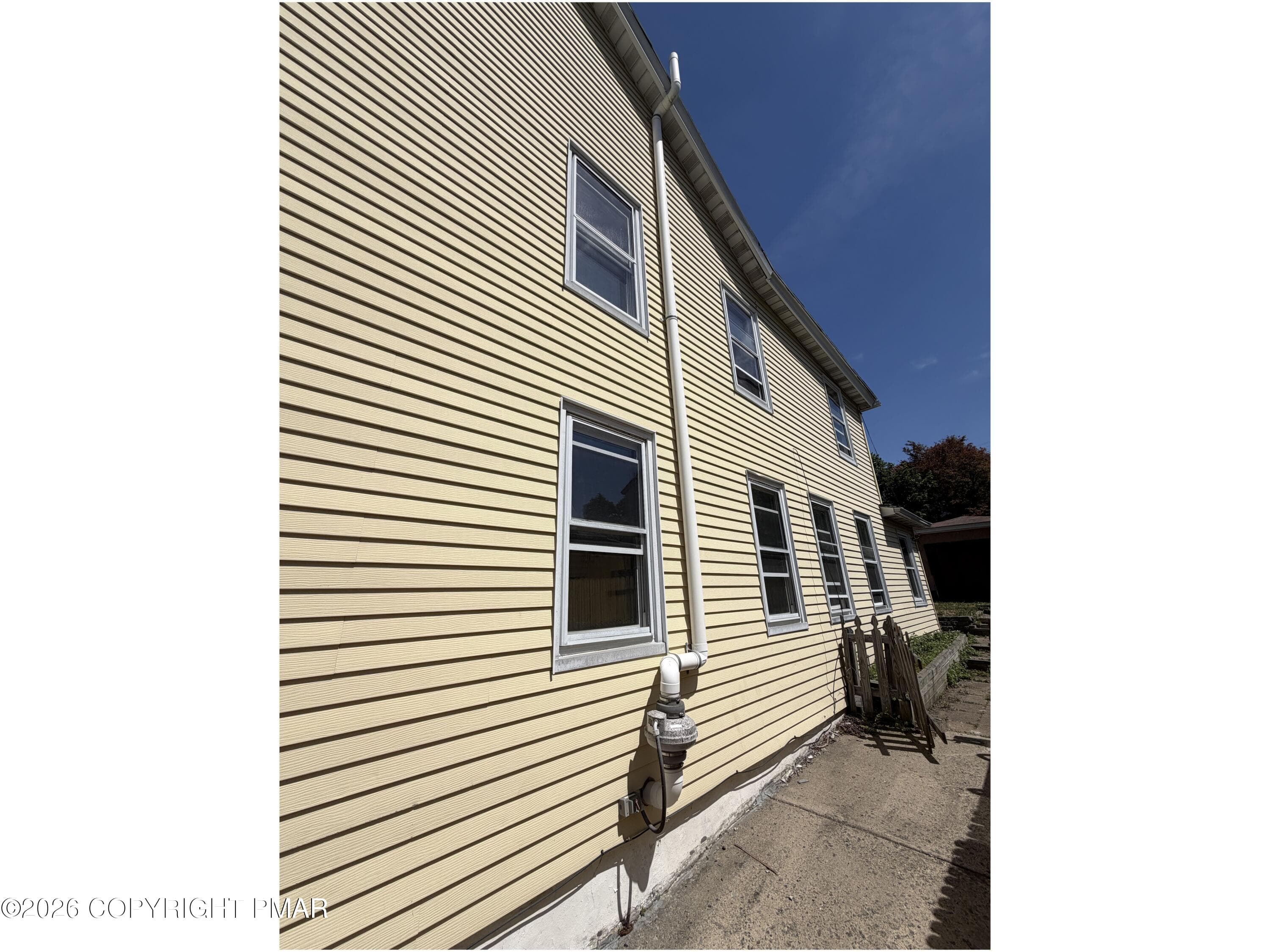 11 - 230 W Early Avenue, Coaldale, PA 18218, Coaldale