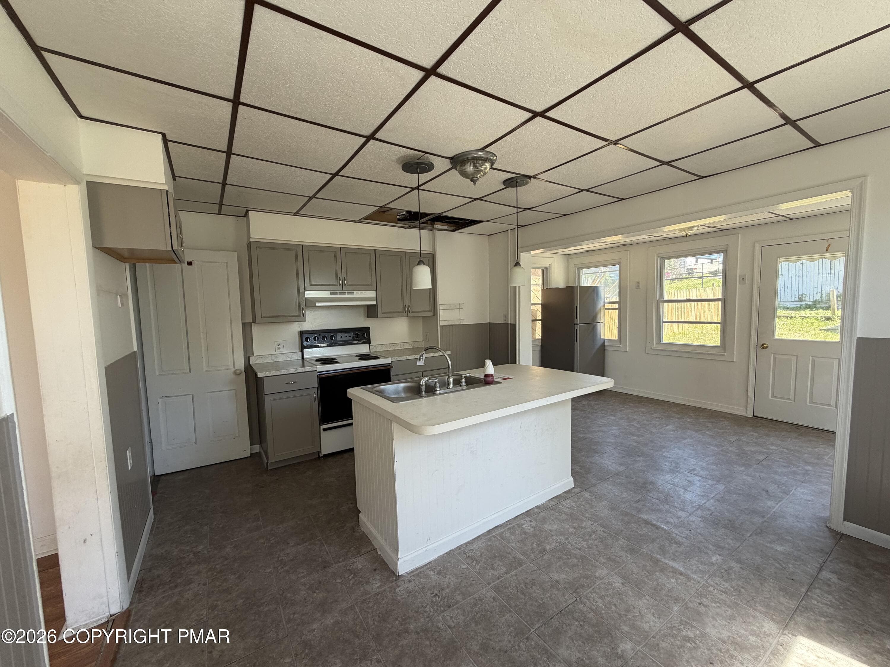 19 - 230 W Early Avenue, Coaldale, PA 18218, Coaldale