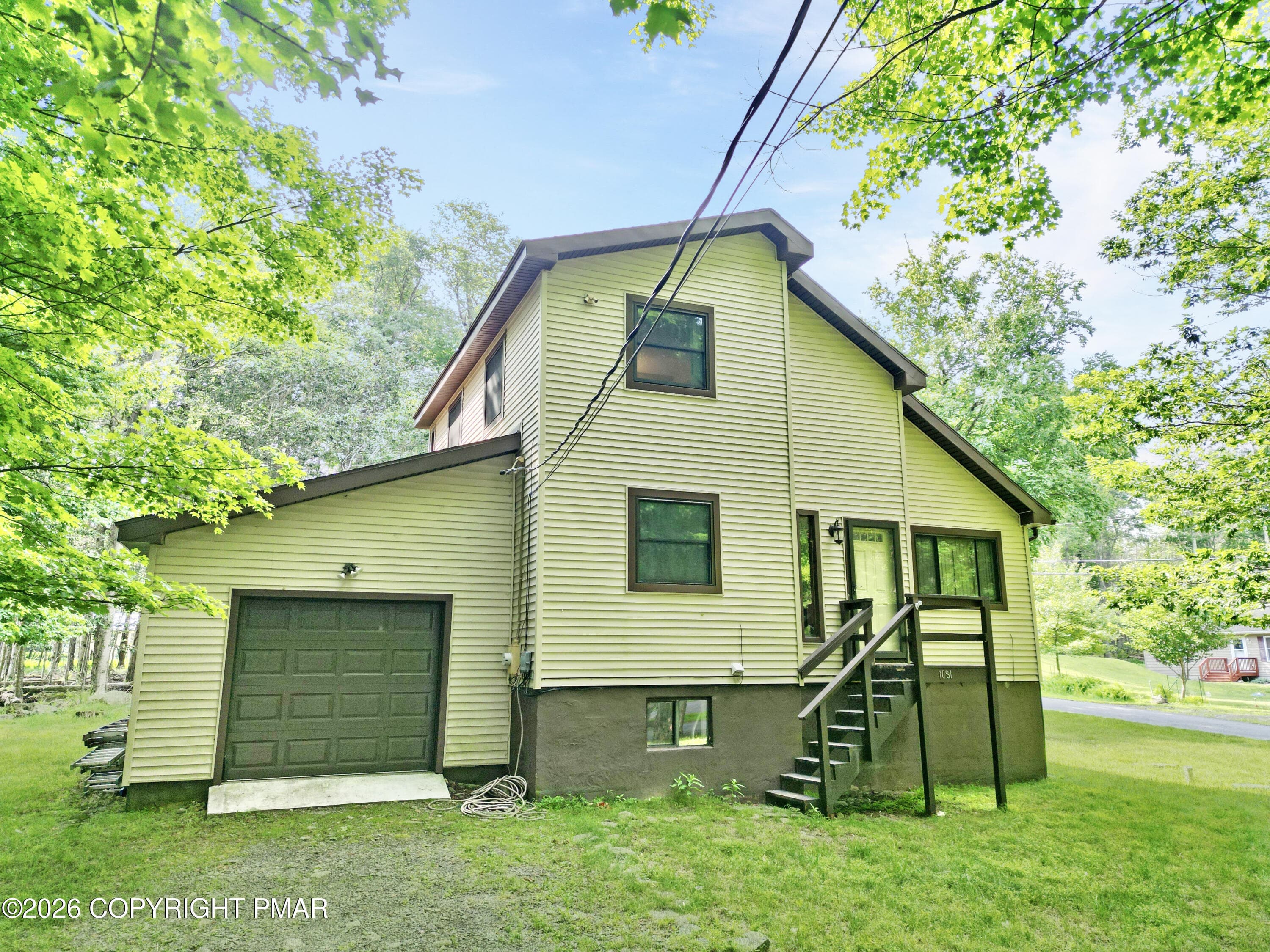 1081 Ponderosa Road, Newfoundland, PA 18445