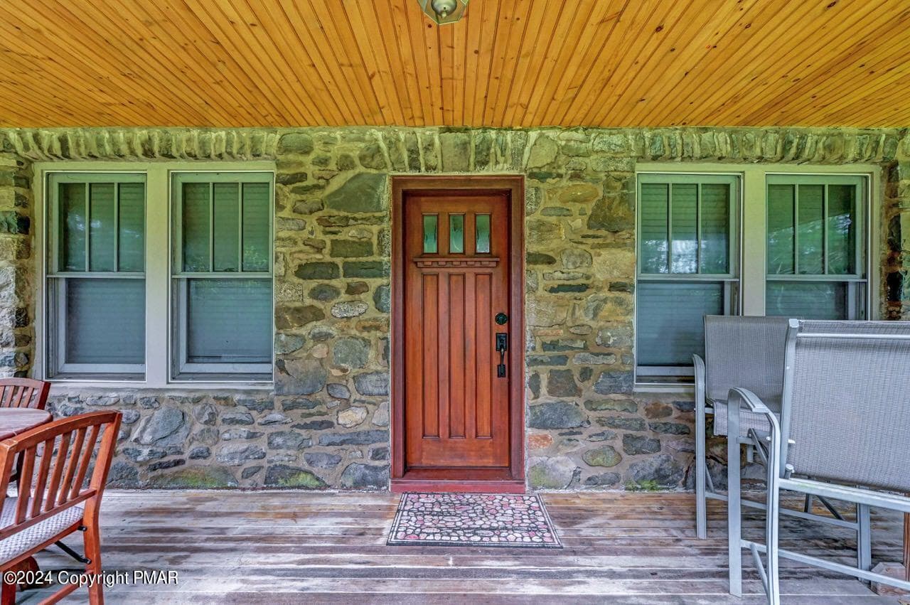 Front porch - 614 Lavender Lane, Canadensis, PA 18325, Canadensis