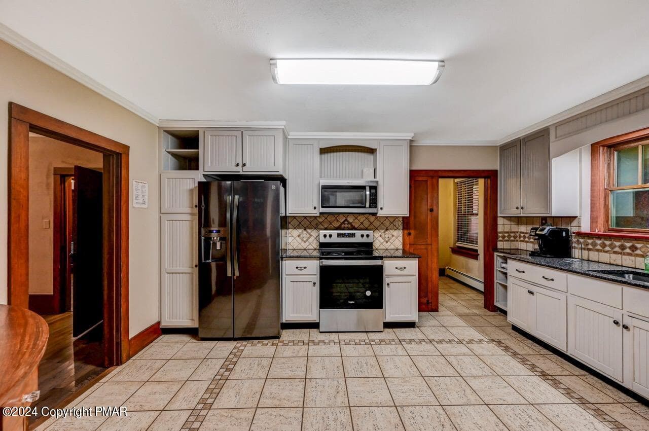 614 Lavender Ln 20 Large - 614 Lavender Lane, Canadensis, PA 18325, Canadensis