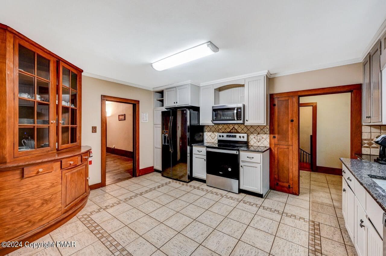 614 Lavender Ln 22 Large - 614 Lavender Lane, Canadensis, PA 18325, Canadensis