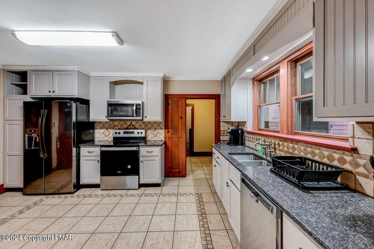 614 Lavender Ln 23 Large - 614 Lavender Lane, Canadensis, PA 18325, Canadensis