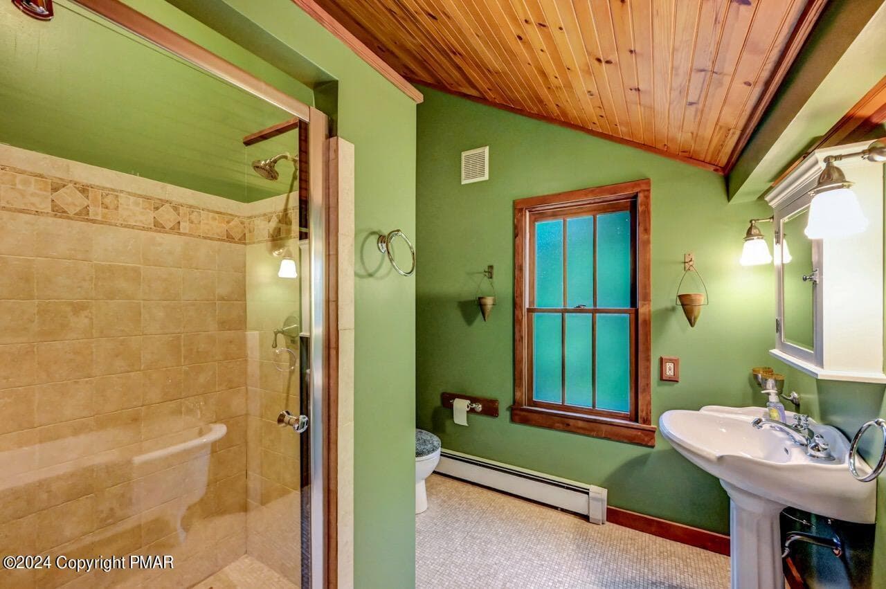 614 Lavender Ln 47 Large - 614 Lavender Lane, Canadensis, PA 18325, Canadensis