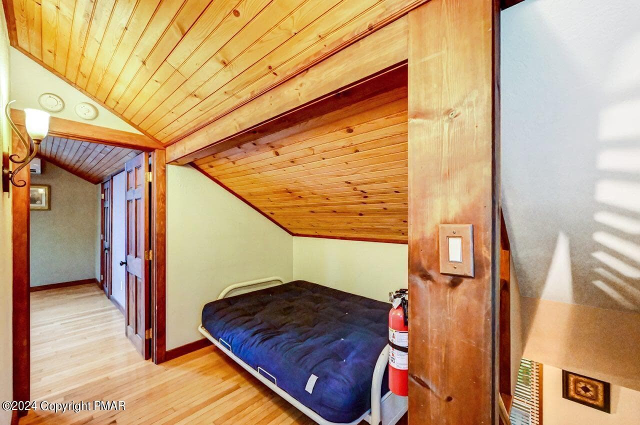 614 Lavender Ln 50 Large - 614 Lavender Lane, Canadensis, PA 18325, Canadensis