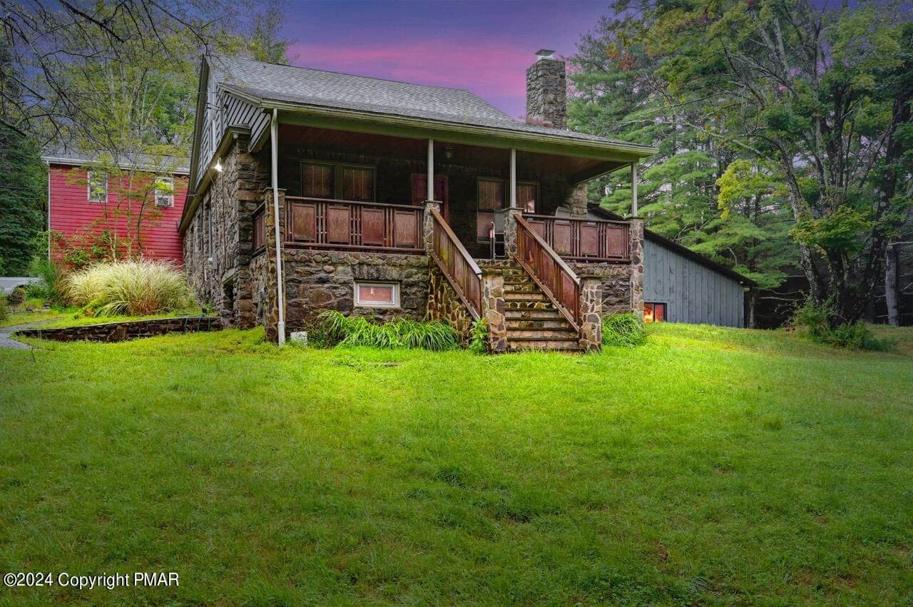 614 Lavender Lane, Canadensis, PA 18325