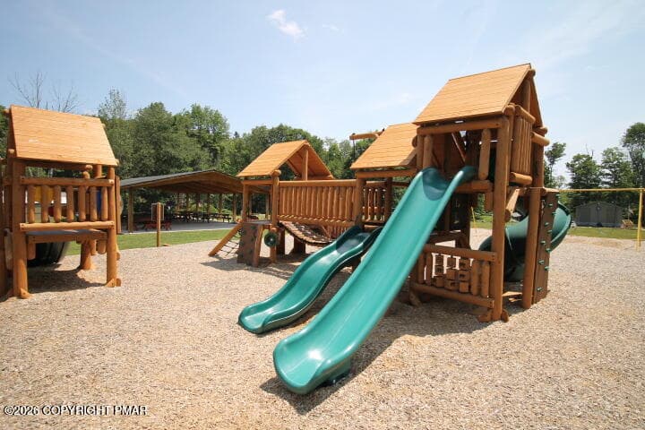 IMG_2630 - 69 E Shore Drive, Hawley, PA 18428, Hawley