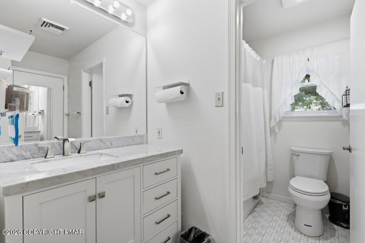 Full Bath - 246 Switzgabel Drive, Brodheadsville, PA 18322, Brodheadsville