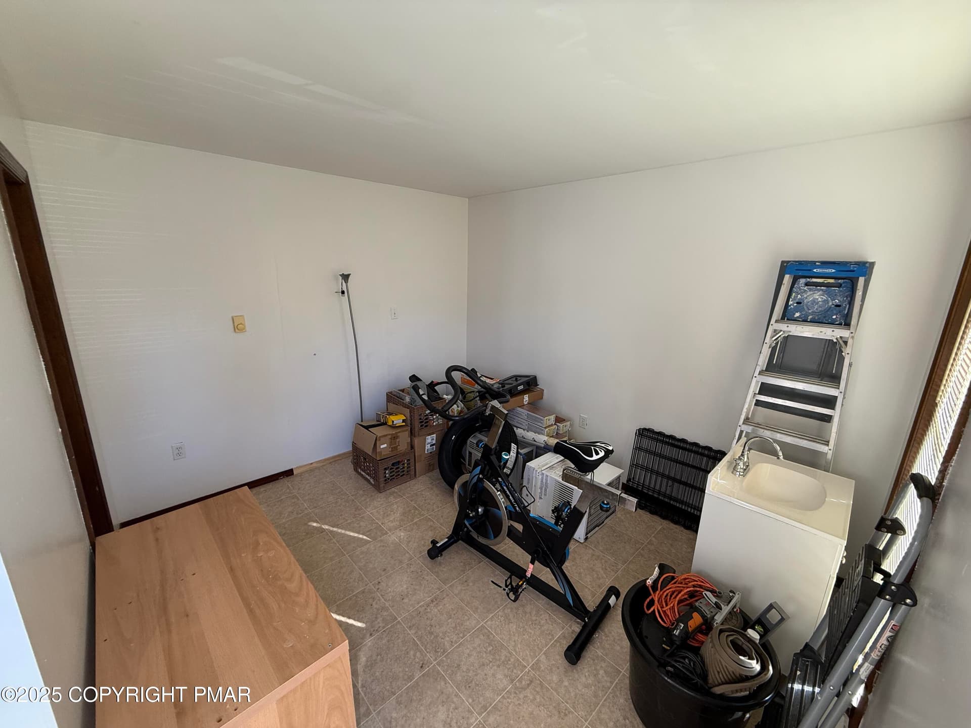 4th bedroom/Office - 9043 Idlewild Drive, Tobyhanna, PA 18466