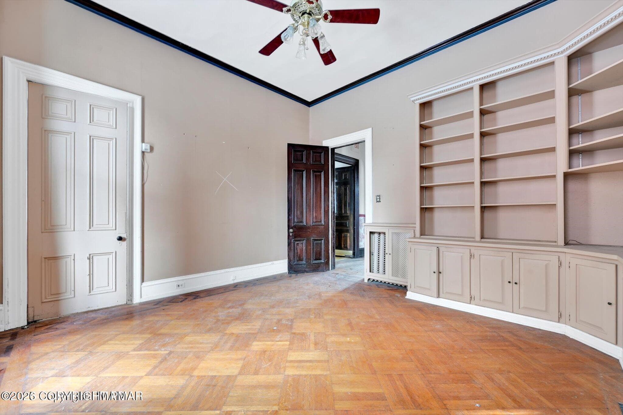 library/family room - 315 S Centre Street, Pottsville, PA 17901, Pottsville