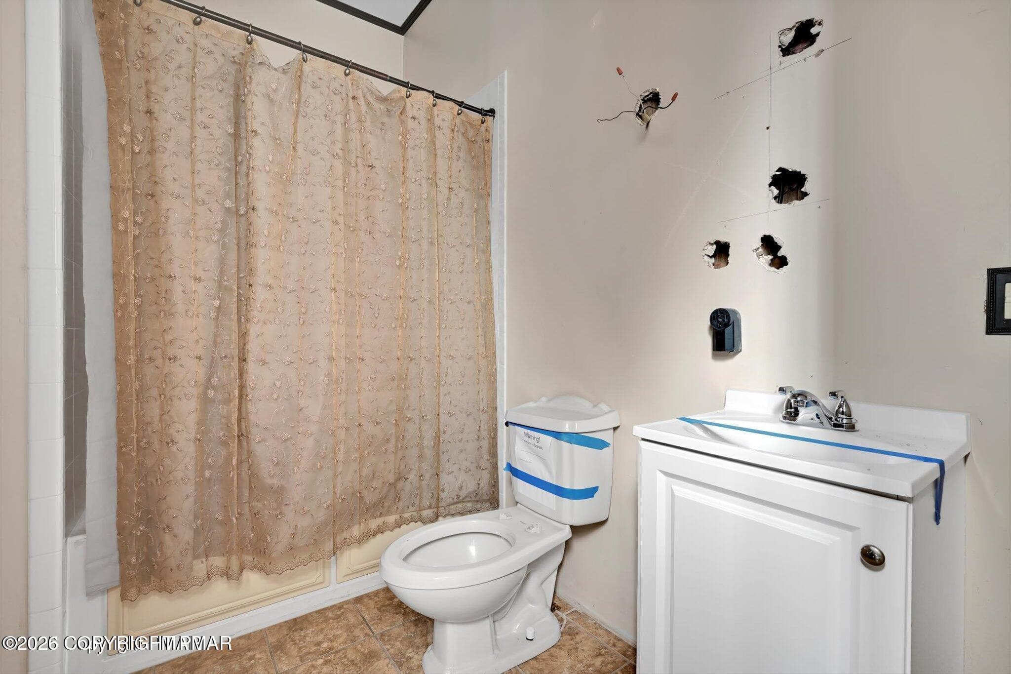 2nd floor bath - 315 S Centre Street, Pottsville, PA 17901, Pottsville