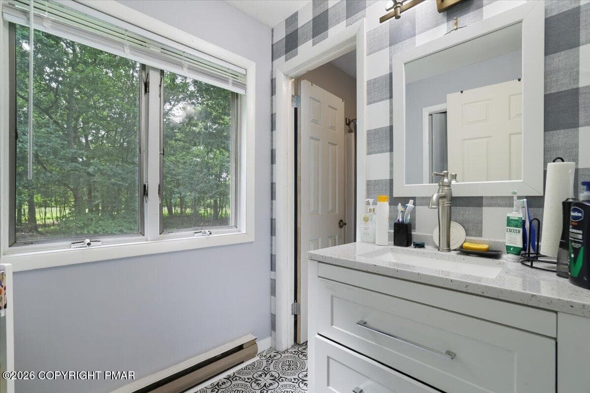 16-RBP58015 - 106 Cabin Court, Milford, PA 18337, Milford