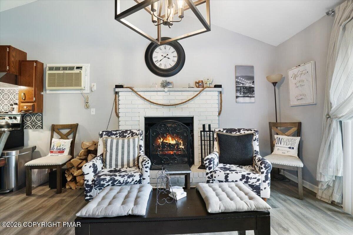 20-RBP58035 - 106 Cabin Court, Milford, PA 18337, Milford