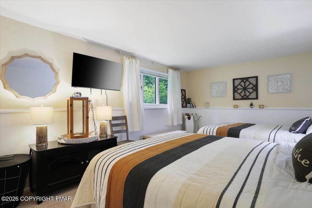 38-RBP58150 - 106 Cabin Court, Milford, PA 18337, Milford