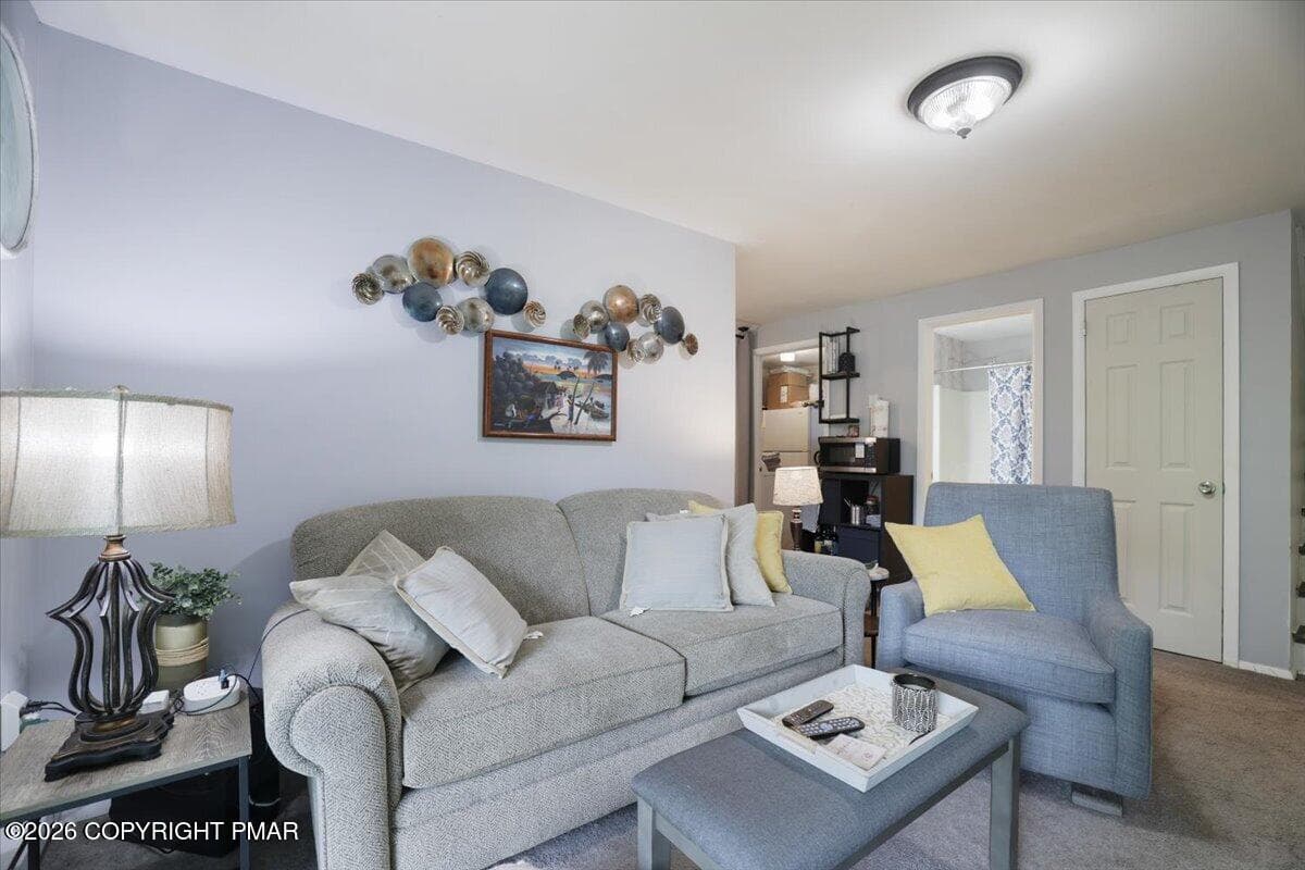 43-RBP58175 - 106 Cabin Court, Milford, PA 18337, Milford