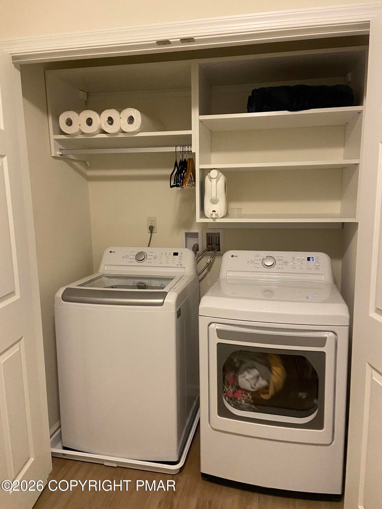 Washer & Dryer - 87 Delbert Drive, Covington Township, PA 18424, Covington Township