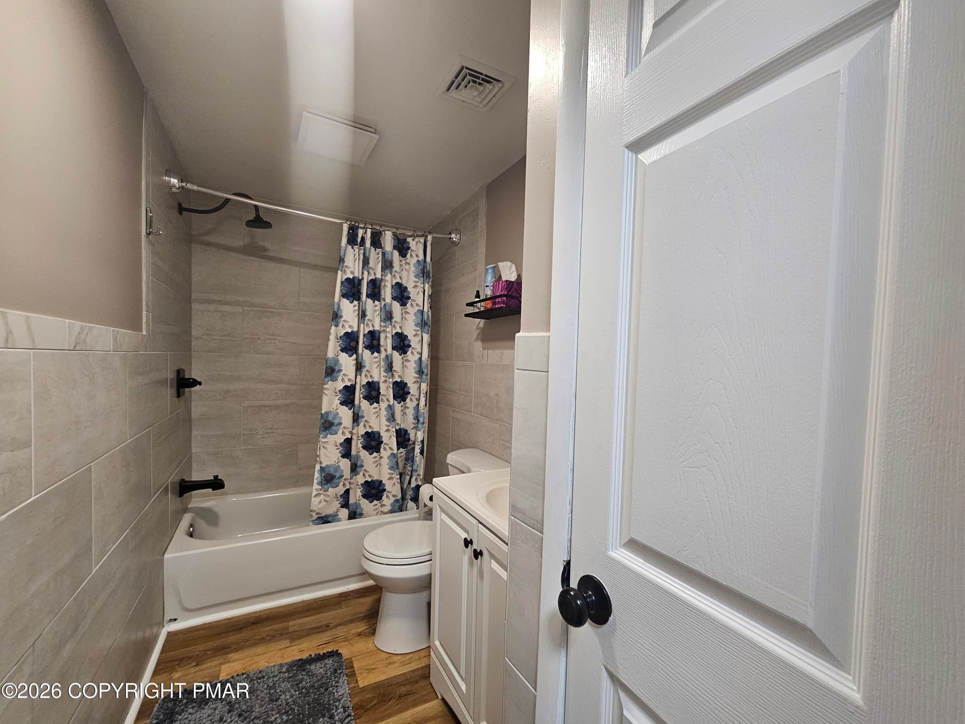 1000033451 - 121 Ski Trail, Pocono Lake, PA 18347
