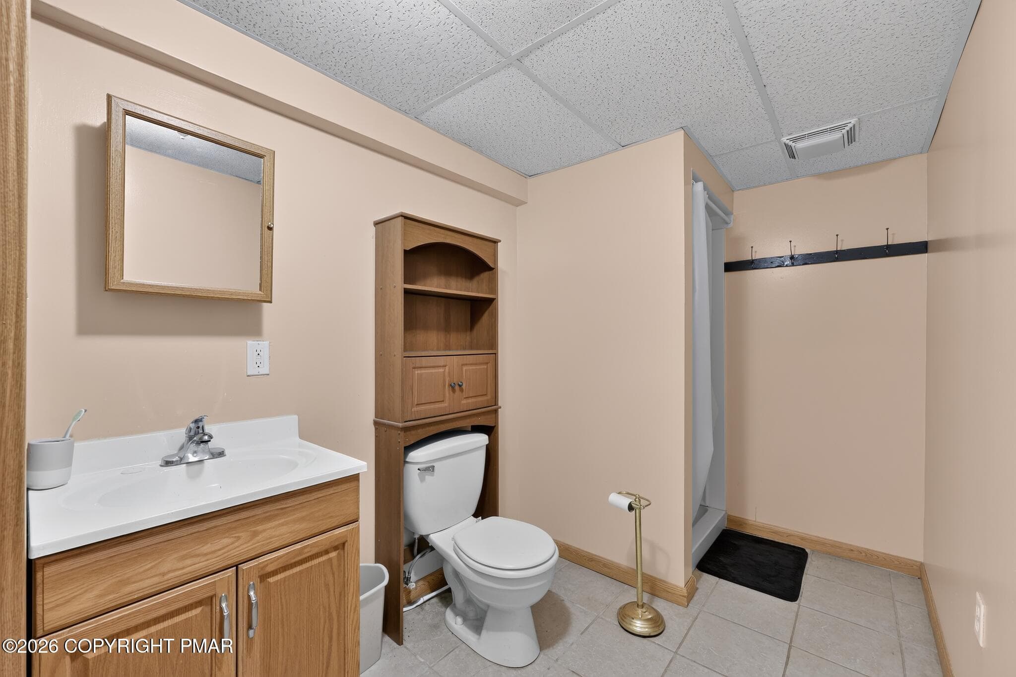 27_64_White_Rock_Dr-Bathroom-9217 - 64 White Rock Drive, Forest City, PA 18421, Forest City