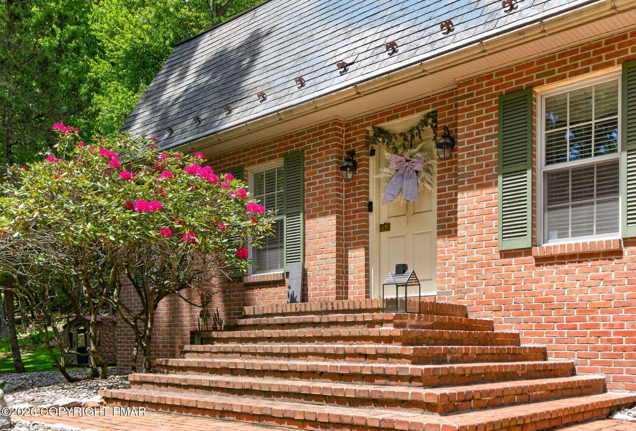 30-web-or-mls-Image_030 - 595 Walnut Avenue, Pen Argyl, PA 18072, Pen Argyl