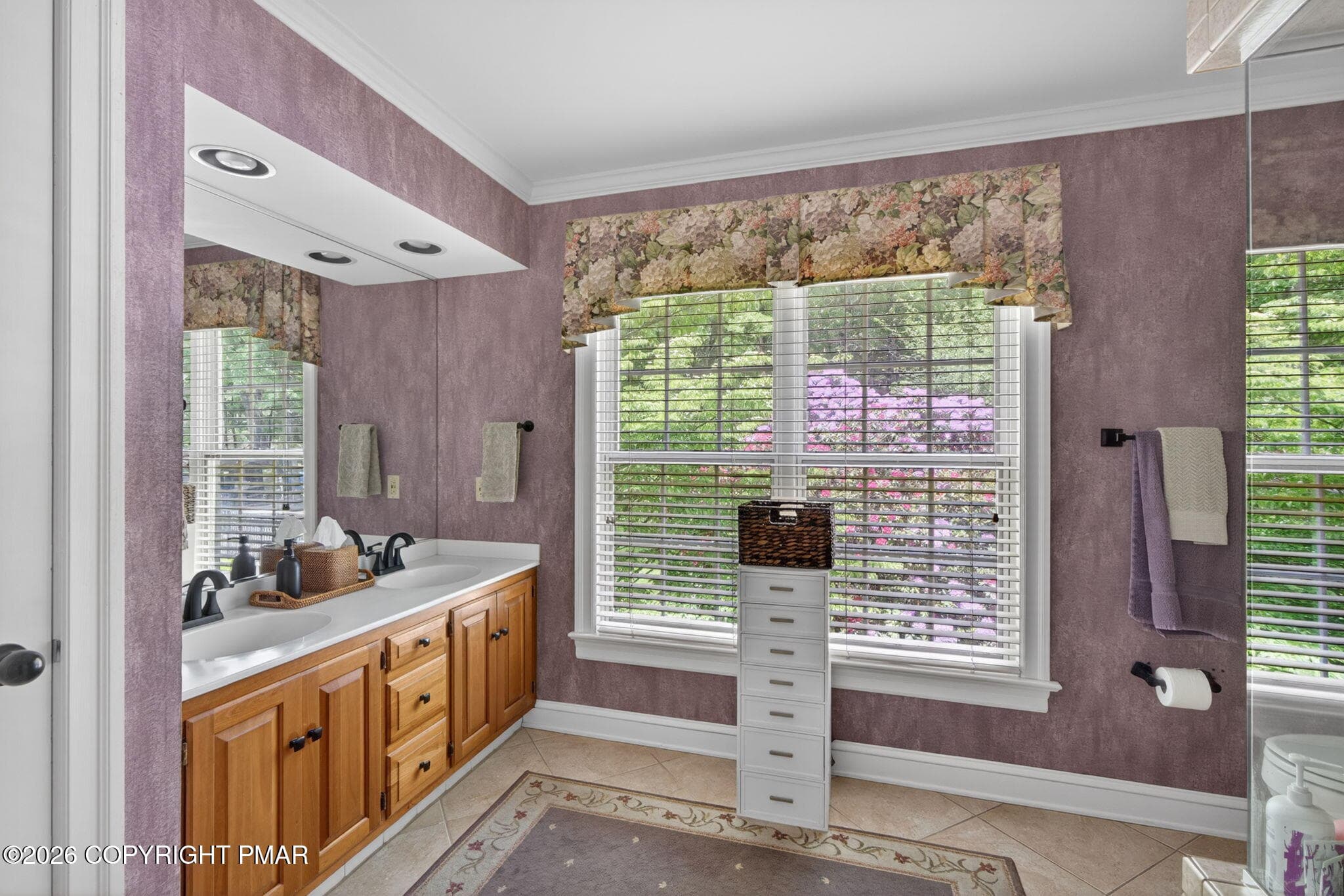 64-web-or-mls-Image_064 - 595 Walnut Avenue, Pen Argyl, PA 18072, Pen Argyl