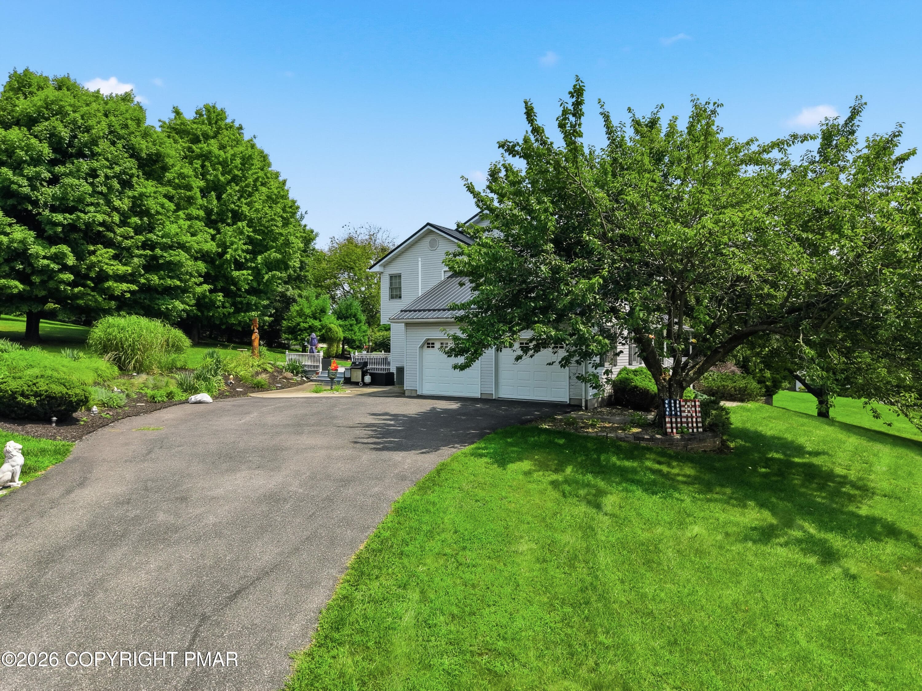 driveway - 1630 Mohican Court, Effort, PA 18330, Effort