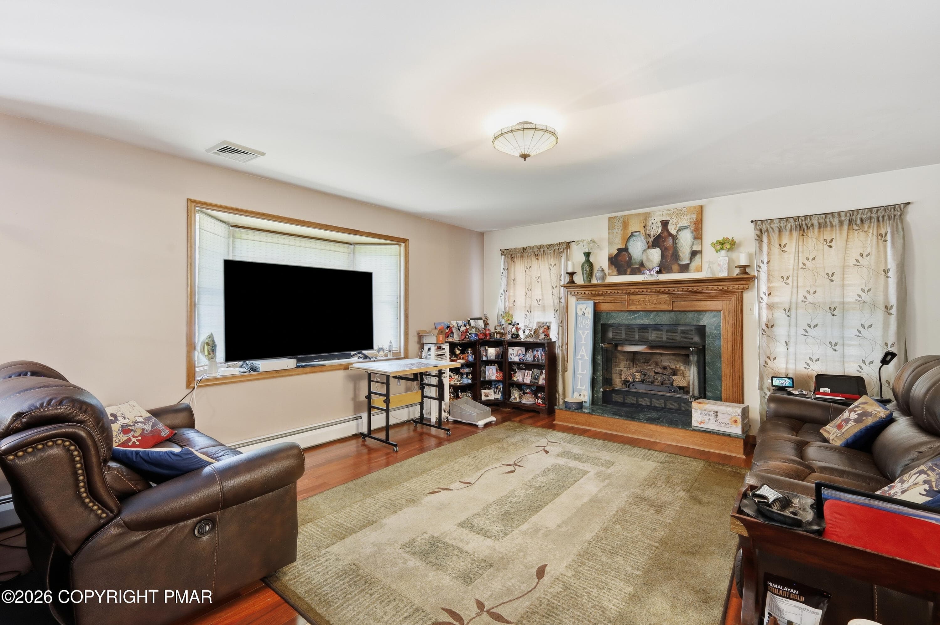 family room - 1630 Mohican Court, Effort, PA 18330, Effort
