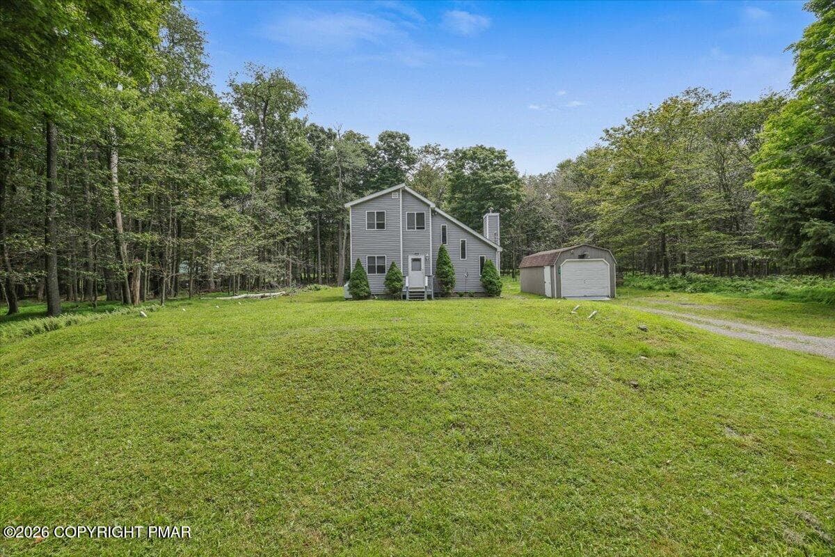 Front View - 1065 Breezewood Drive, Newfoundland, PA 18445, Newfoundland
