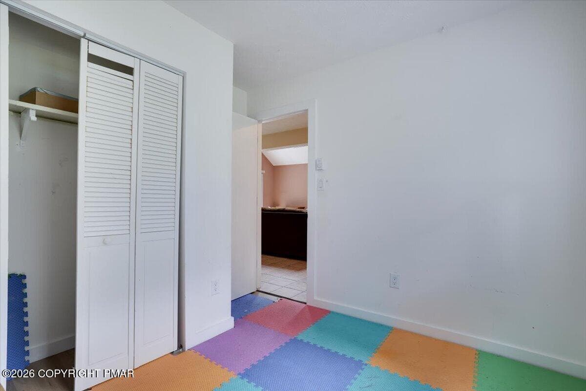 Main floor Bedrm - 1065 Breezewood Drive, Newfoundland, PA 18445, Newfoundland