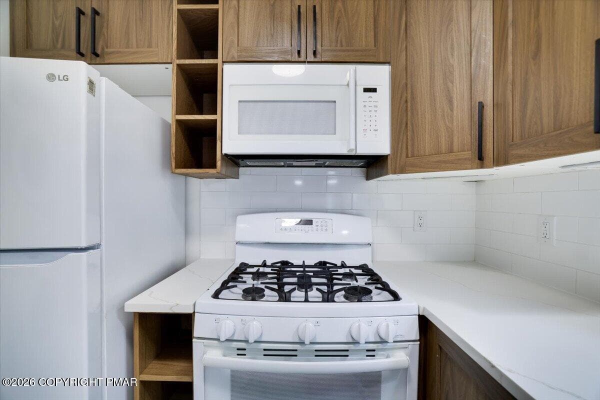Kitchen - 1065 Breezewood Drive, Newfoundland, PA 18445, Newfoundland