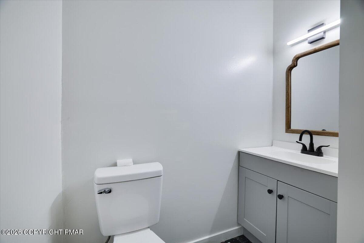 Half Bath - 1065 Breezewood Drive, Newfoundland, PA 18445, Newfoundland
