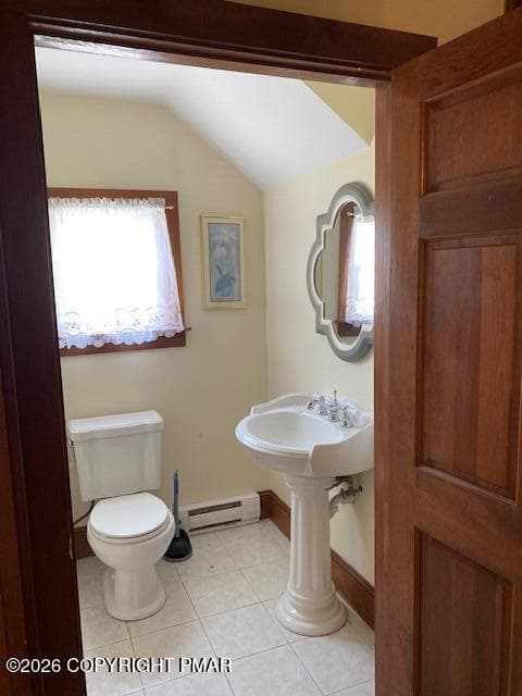 1st bath - 558 Effort Neola Road, Brodheadsville, PA 18322, Brodheadsville