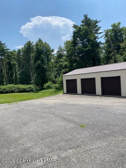 3 car - 558 Effort Neola Road, Brodheadsville, PA 18322, Brodheadsville