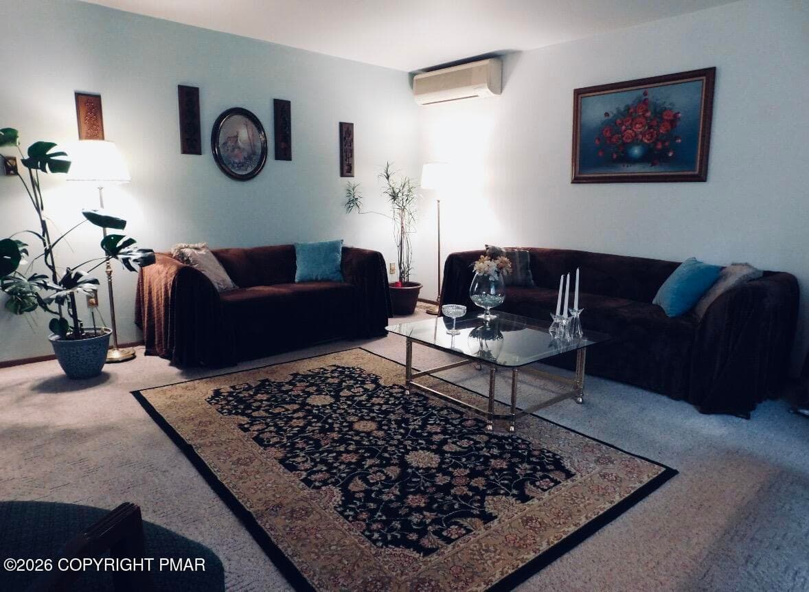 Living Room - 154 Lake Drive, Nesquehoning, PA 18240, Nesquehoning